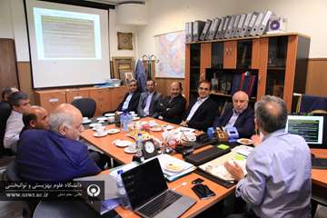 بازدید معاون وزیر بهداشت از مرکز ایرانوم